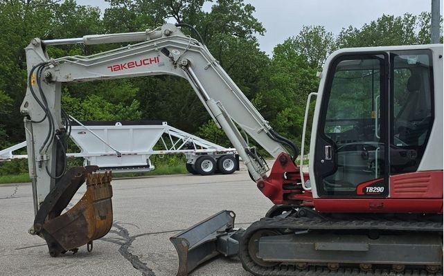 2014 Takeuchi TB290