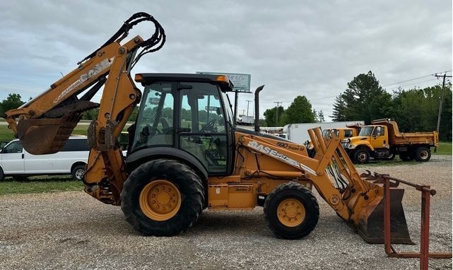 Case 590 Super M Series 2