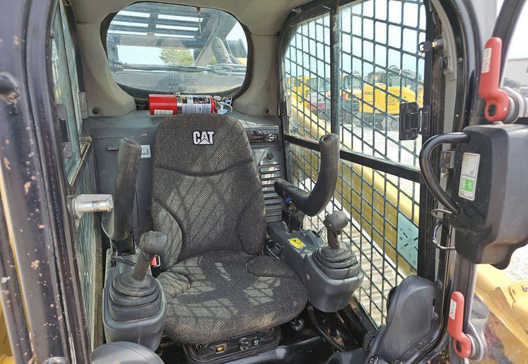 2016 Caterpillar 299D2XHP